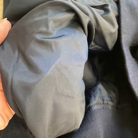 Men’s JosABank Leadbetter Golf windbreaker. Size M.  Navy blue. - Picture 2 of 6